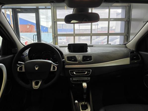 Renault Fluence I с пробегом 2012 года, цена 699 000 рублей, 256837 км, седан, Автокод Объявления