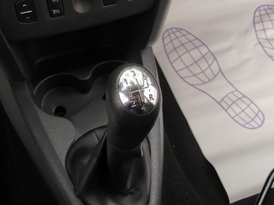 Renault Logan II Екатеринбург  - изображение 17