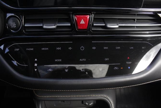 JAC JS4 с пробегом 2022 года, цена 1 595 000 рублей, 23318 км, внедорожник, Автокод Объявления