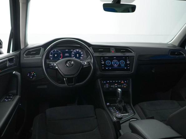 Volkswagen Tiguan II с пробегом 2018 года, цена 2 485 055 рублей, 148536 км, внедорожник, Автокод Объявления