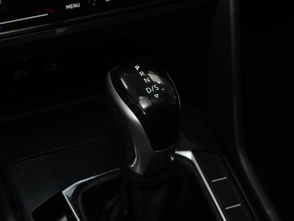 Volkswagen Tiguan II Рестайлинг с пробегом 2021 года, цена 2 833 000 рублей, 123100 км, внедорожник, Автокод Объявления