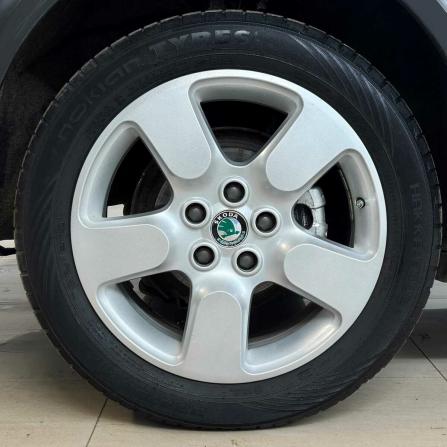 Skoda Octavia II (A5) Рестайлинг с пробегом 2012 года, цена 1 035 000 рублей, 311445 км, универсал, Автокод Объявления