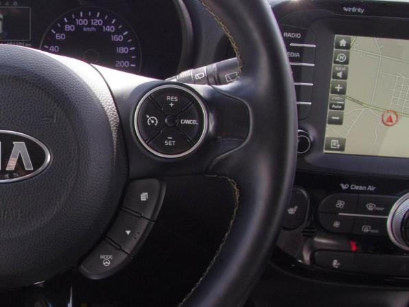 Kia Soul II с пробегом 2015 года, цена 1 299 000 рублей, 161099 км, хэтчбек, Автокод Объявления