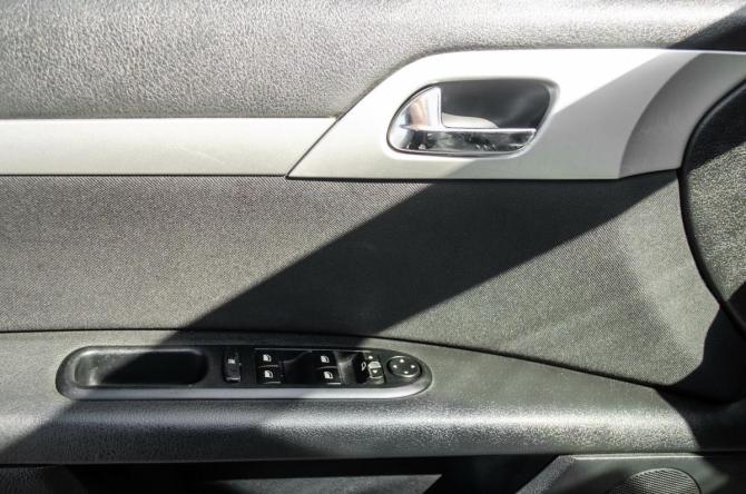 Peugeot 407 с пробегом 2007 года, цена 362 000 рублей, 233000 км, седан, Автокод Объявления