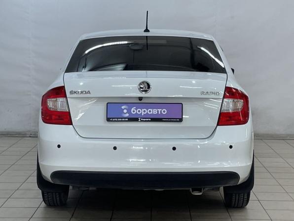 Skoda Rapid I с пробегом 2015 года, цена 949 000 рублей, 168053 км, лифтбек, Автокод Объявления