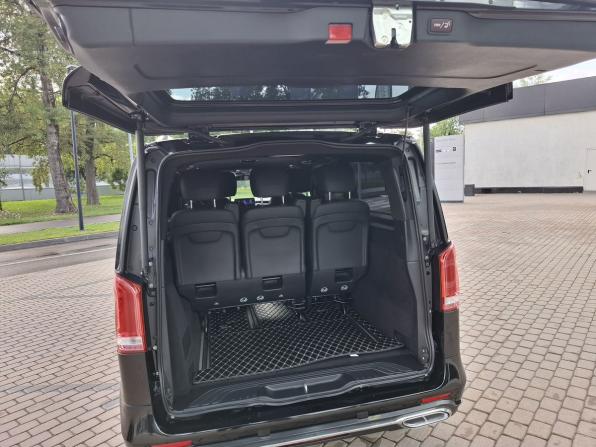Mercedes-Benz V-Класс III (W447) с пробегом 2022 года, цена 8 500 000 рублей, 1648 км, минивэн, Автокод Объявления