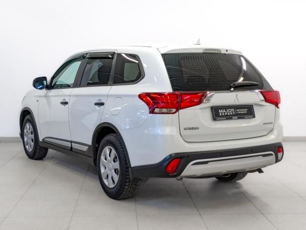 Mitsubishi Outlander III Рестайлинг 3 с пробегом 2019 года, цена 2 050 000 рублей, 82603 км, внедорожник, Автокод Объявления
