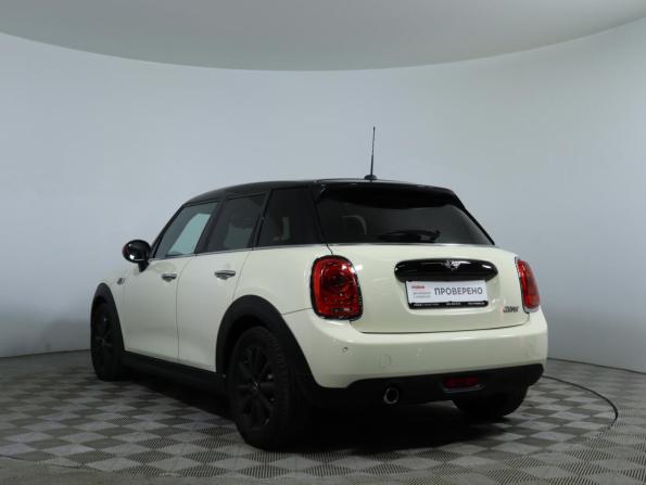 Mini Hatch III (F55/F56) с пробегом 2017 года, цена 1 800 000 рублей, 81000 км, хэтчбек, Автокод Объявления