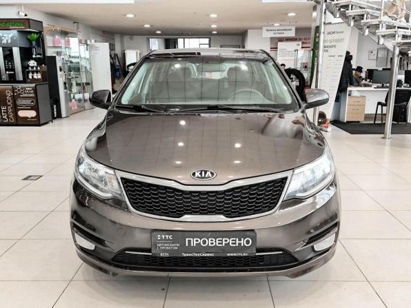 Kia Rio III Рестайлинг с пробегом 2015 года, цена 1 080 000 рублей, 98437 км, хэтчбек, Автокод Объявления