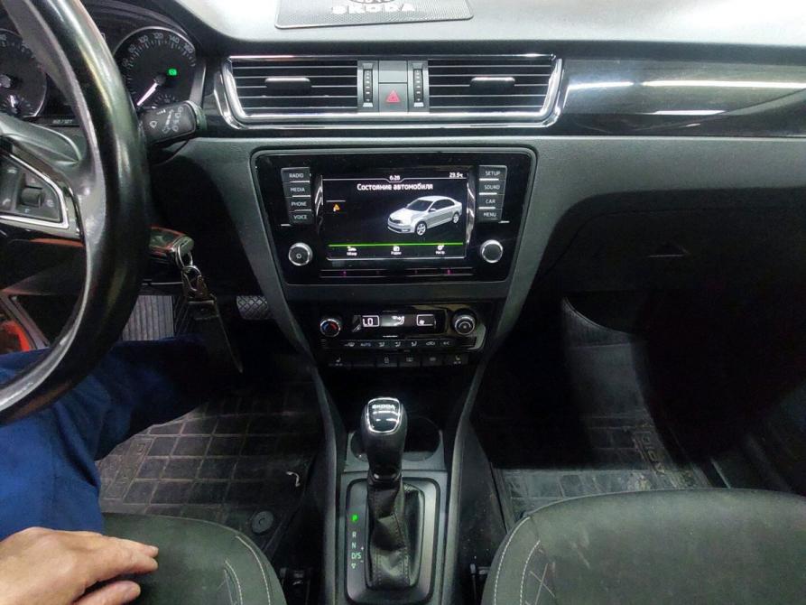 Skoda Rapid I Москва  - изображение 19