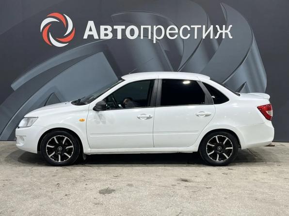 Lada (ВАЗ) Granta I с пробегом 2017 года, цена 475 000 рублей, 194801 км, седан, Автокод Объявления