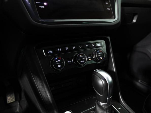Volkswagen Tiguan II с пробегом 2017 года, цена 2 849 000 рублей, 139172 км, внедорожник, Автокод Объявления