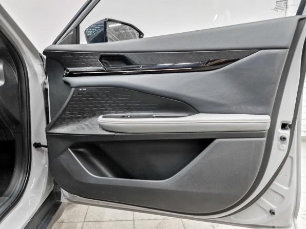 Changan UNI-V I с пробегом 2023 года, цена 2 170 000 рублей, 40444 км, лифтбек, Автокод Объявления