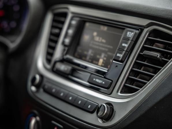 Hyundai Solaris II Рестайлинг с пробегом 2020 года, цена 1 378 000 рублей, 90310 км, седан, Автокод Объявления