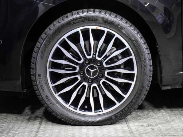 Mercedes-Benz V-Класс III (W447) Рестайлинг с пробегом 2020 года, цена 7 749 000 рублей, 31529 км, минивэн, Автокод Объявления