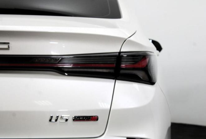 BAIC U5 Plus с пробегом 2023 года, цена 1 200 000 рублей, 58341 км, седан, Автокод Объявления
