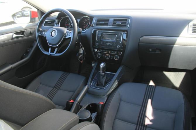 Volkswagen Jetta VI Рестайлинг с пробегом 2017 года, цена 1 375 000 рублей, 167000 км, седан, Автокод Объявления