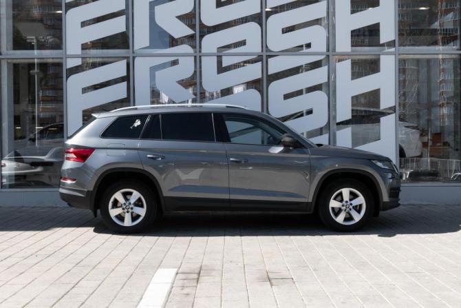 Skoda Kodiaq I с пробегом 2020 года, цена 2 160 000 рублей, 132075 км, внедорожник, Автокод Объявления