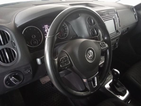 Volkswagen Tiguan I Рестайлинг с пробегом 2016 года, цена 1 673 000 рублей, 151657 км, внедорожник, Автокод Объявления