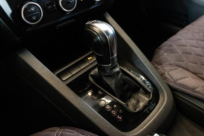 Volkswagen Jetta VI с пробегом 2013 года, цена 909 000 рублей, 168380 км, седан, Автокод Объявления