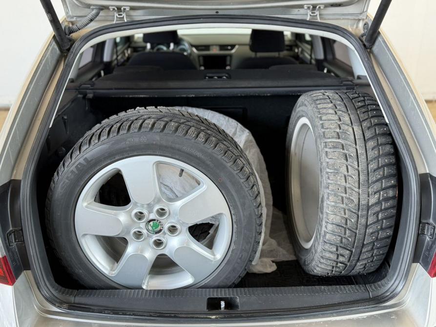 Skoda Octavia III (A7) Рестайлинг Псков  - изображение 24