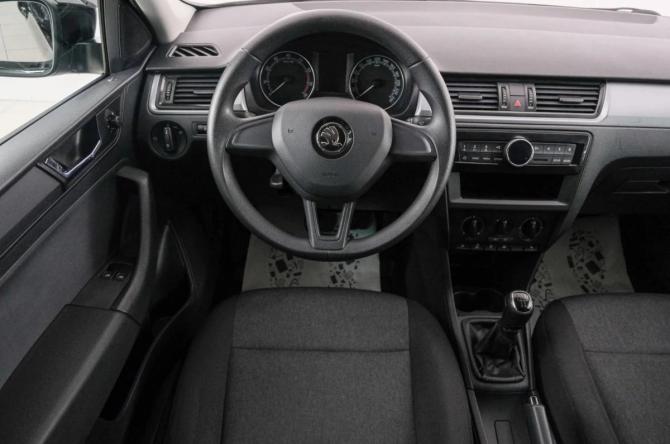 Skoda Rapid I Рестайлинг с пробегом 2018 года, цена 1 099 000 рублей, 35900 км, лифтбек, Автокод Объявления
