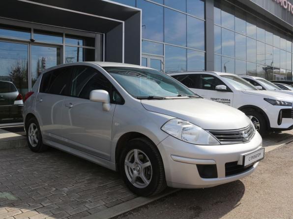 Nissan Tiida I Рестайлинг с пробегом 2013 года, цена 790 000 рублей, 143603 км, хэтчбек, Автокод Объявления
