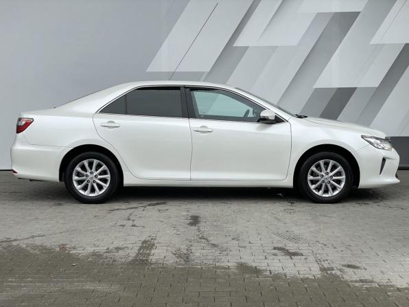 Toyota Camry VII (XV50) Рестайлинг с пробегом 2015 года, цена 1 868 000 рублей, 227640 км, седан, Автокод Объявления