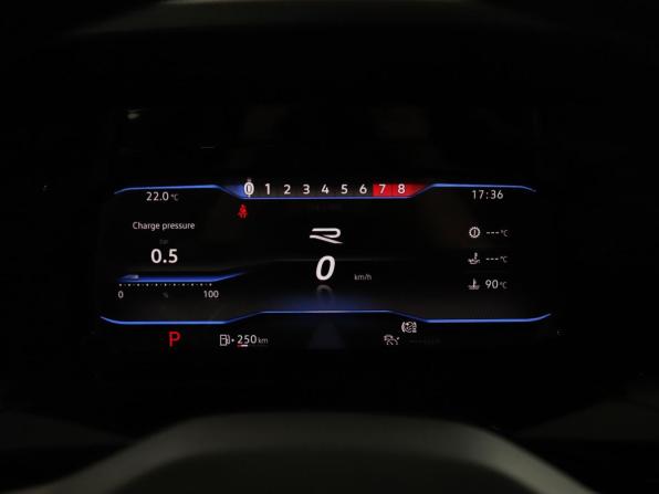Volkswagen Golf VIII с пробегом 2021 года, цена 3 050 000 рублей, 45933 км, хэтчбек, Автокод Объявления