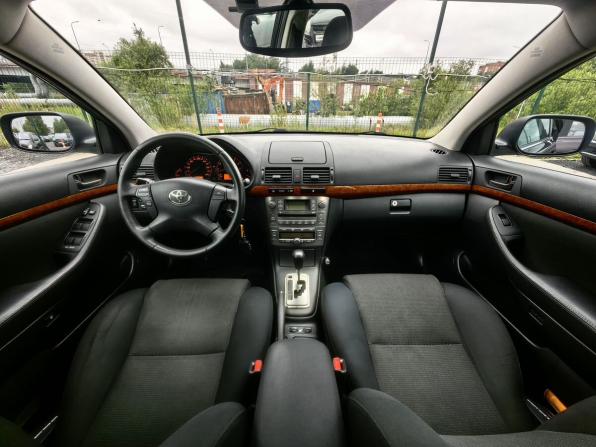 Toyota Avensis II Рестайлинг с пробегом 2007 года, цена 879 000 рублей, 119000 км, седан, Автокод Объявления