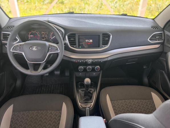 Lada (ВАЗ) Vesta I Рестайлинг (NG) с пробегом 2026 года, цена 1 575 000 рублей, 928 км, седан, Автокод Объявления