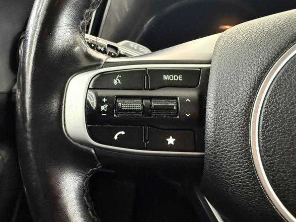 Kia Sportage V с пробегом 2022 года, цена 3 230 000 рублей, 185350 км, внедорожник, Автокод Объявления