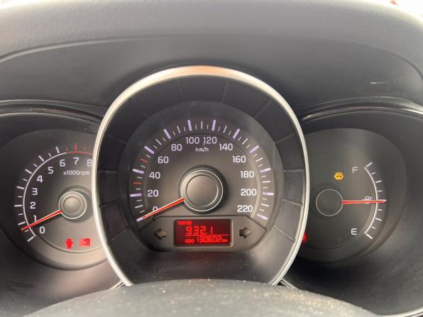 Kia Rio III с пробегом 2012 года, цена 710 000 рублей, 130602 км, хэтчбек, Автокод Объявления