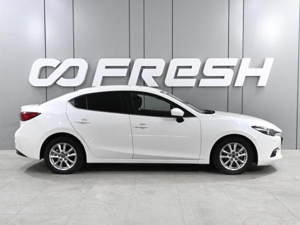 Mazda 3 III (BM) Рестайлинг с пробегом 2016 года, цена 1 429 000 рублей, 135834 км, седан, Автокод Объявления