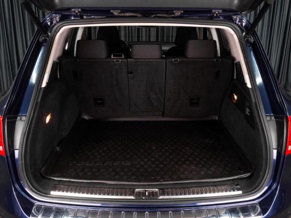 Volkswagen Touareg II с пробегом 2012 года, цена 1 999 000 рублей, 216392 км, внедорожник, Автокод Объявления