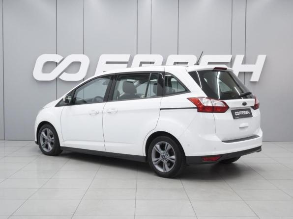 Ford C-MAX II Рестайлинг с пробегом 2018 года, цена 1 617 000 рублей, 79020 км, компактвэн, Автокод Объявления