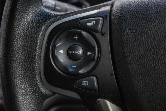Honda Stepwgn V Рестайлинг с пробегом 2018 года, цена 2 149 000 рублей, 103977 км, минивэн, Автокод Объявления