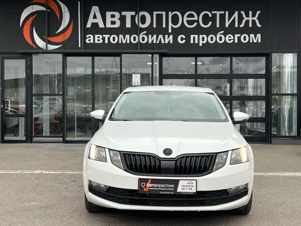 Skoda Octavia III (A7) Рестайлинг с пробегом 2018 года, цена 1 311 000 рублей, 141569 км, лифтбек, Автокод Объявления