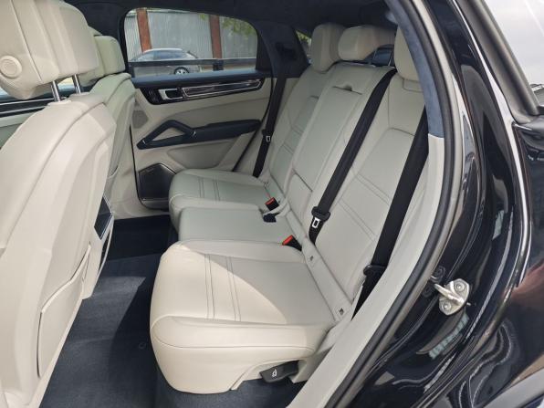 Porsche Cayenne III с пробегом 2022 года, цена 14 990 000 рублей, 17215 км, внедорожник, Автокод Объявления
