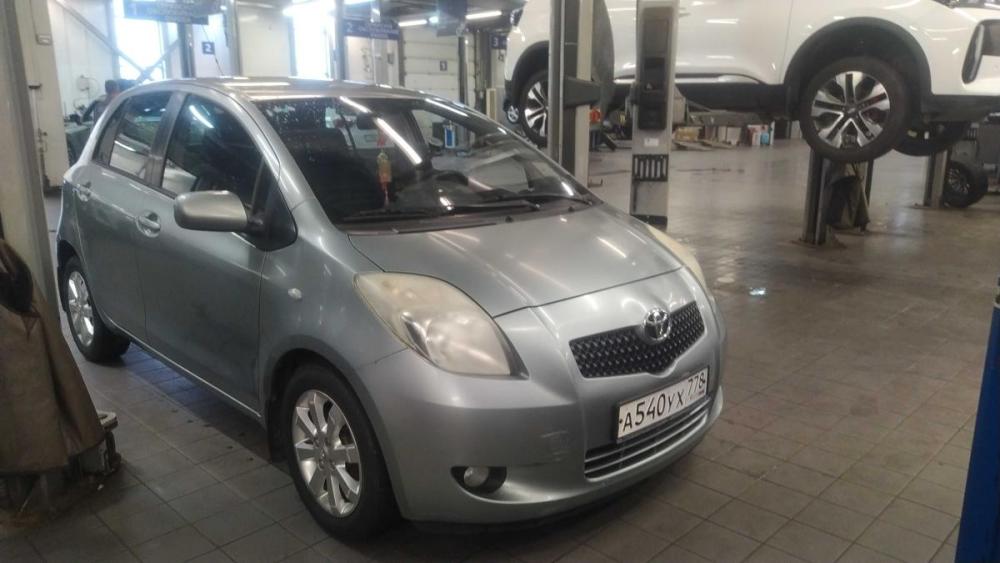 Toyota Yaris II Санкт-Петербург  - изображение 2