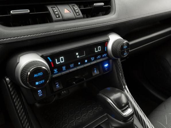 Toyota RAV4 V (XA50) с пробегом 2020 года, цена 2 560 000 рублей, 174287 км, внедорожник, Автокод Объявления