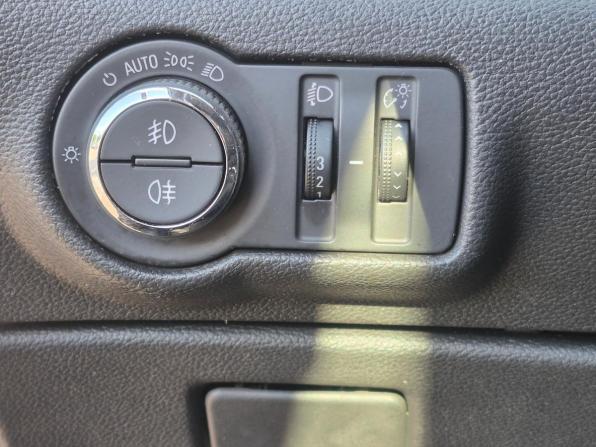 Opel Astra J Рестайлинг с пробегом 2013 года, цена 997 000 рублей, 110426 км, хэтчбек, Автокод Объявления
