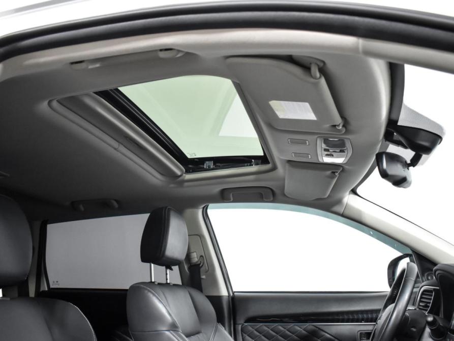 Mitsubishi Outlander III Рестайлинг 3 Санкт-Петербург  - изображение 19