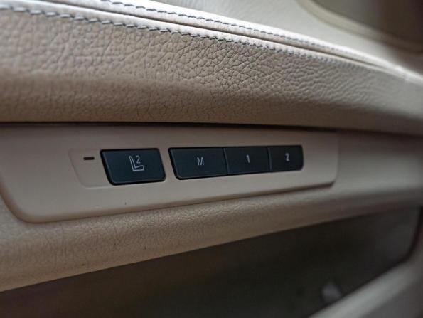 BMW 7 серии V (F01/F02/F04) Рестайлинг с пробегом 2012 года, цена 2 100 000 рублей, 271774 км, седан, Автокод Объявления