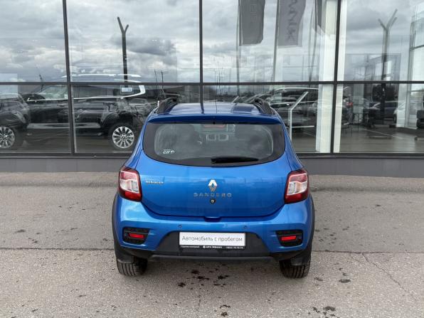 Renault Sandero II Рестайлинг с пробегом 2019 года, цена 1 195 000 рублей, 62000 км, хэтчбек, Автокод Объявления