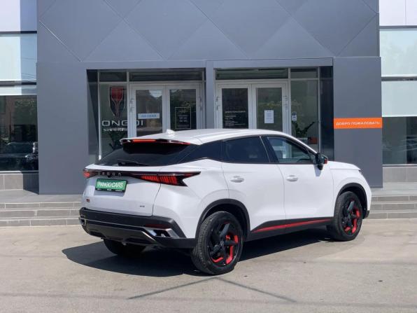 Omoda C5 I с пробегом 2023 года, цена 1 845 000 рублей, 17845 км, внедорожник, Автокод Объявления