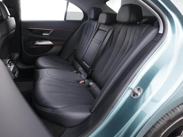 Mercedes-Benz E-Класс VI (W214 S214) с пробегом 2024 года, цена 6 499 077 рублей, 6521 км, седан, Автокод Объявления