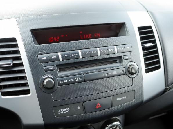 Mitsubishi Outlander II Рестайлинг с пробегом 2011 года, цена 1 349 000 рублей, 180238 км, внедорожник, Автокод Объявления