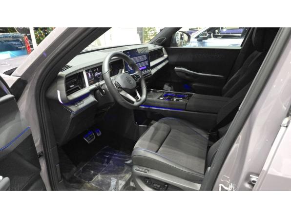 Новый Volkswagen Teramont II (China Market) 2026 года, цена 6 499 000 рублей, внедорожник, Автокод Объявления