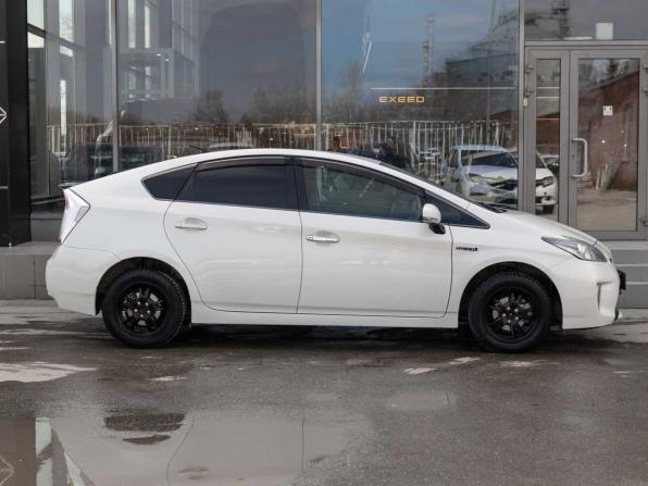 Toyota Prius III Рестайлинг (XW30) с пробегом 2012 года, цена 1 010 000 рублей, 180225 км, лифтбек, Автокод Объявления